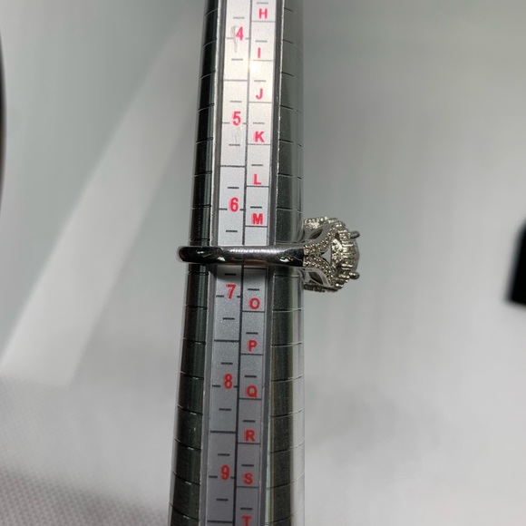 Flawless K-Star Simulated Diamond Ring - Picture 12 of 12